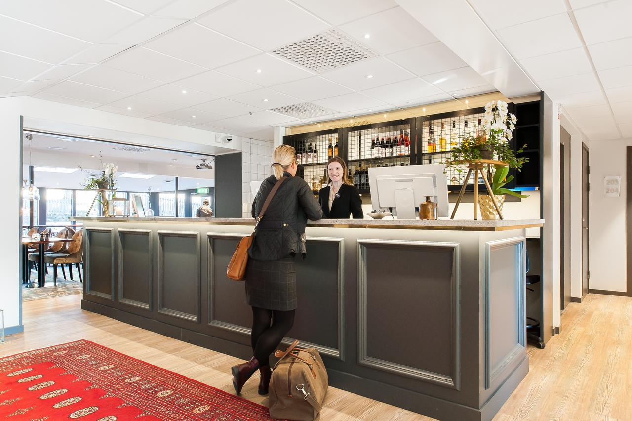 Home Hotel Kung Oscar Trollhättan Buitenkant foto
